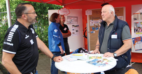 Hagen Storost im Gespräch auf der Infoveranstaltung des RSB