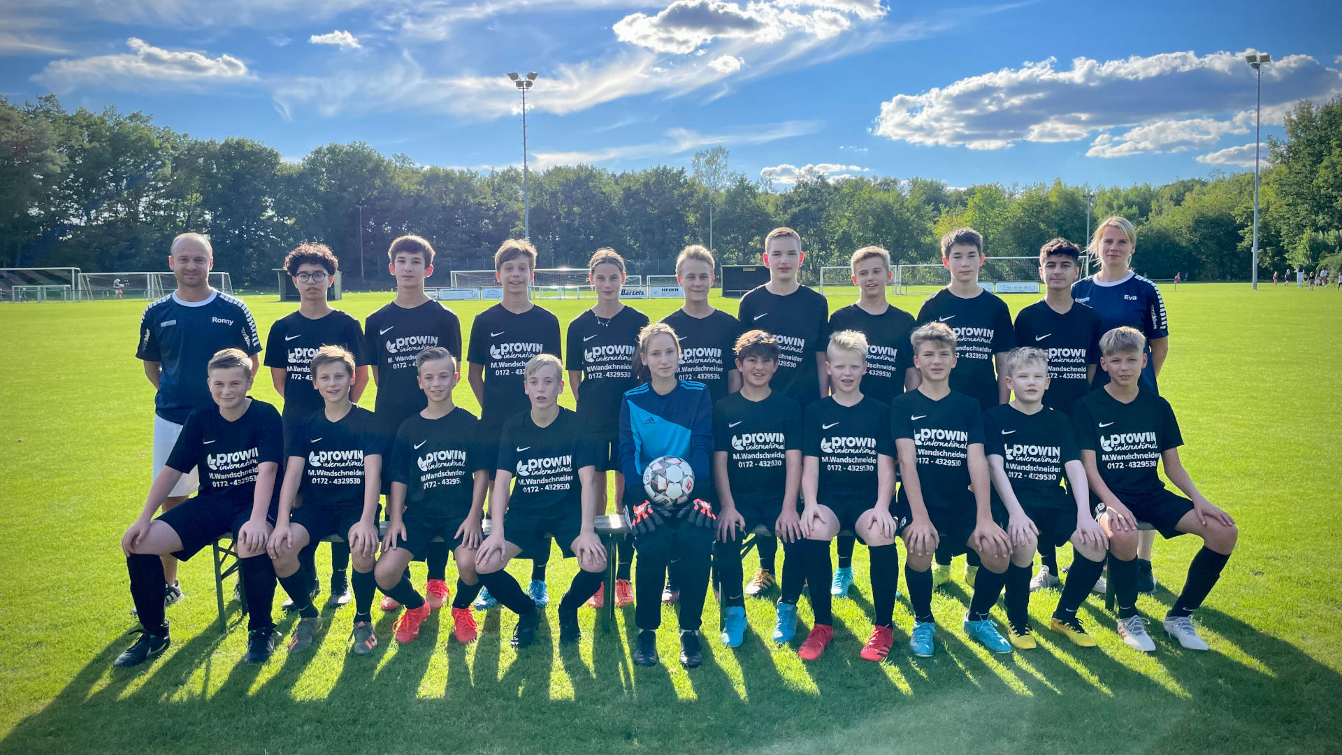 Unsere 2. C-Jugend in der Saison 2022/23 Unsere 2. C-Jugend in der Saison 2022/23